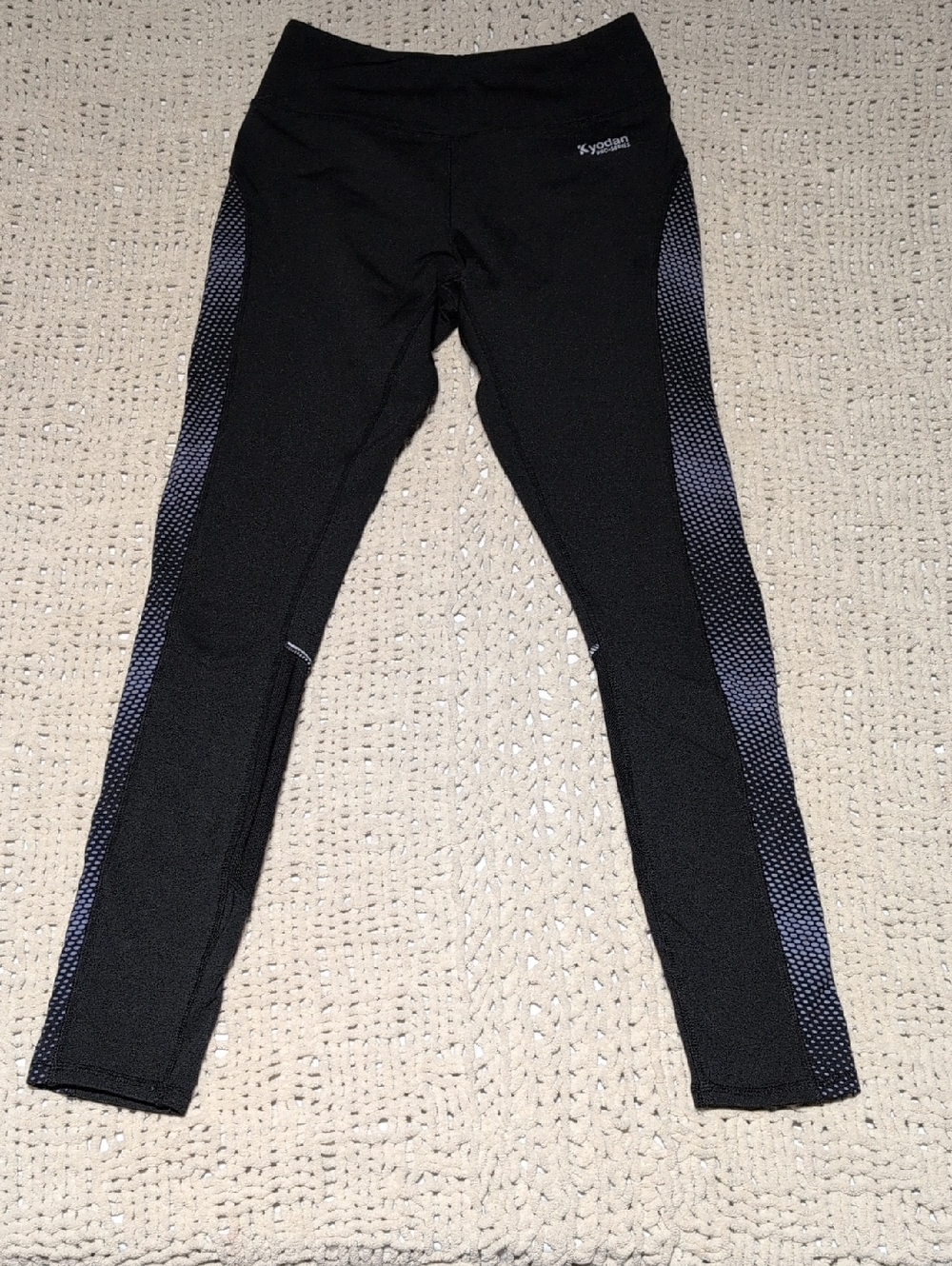 393 - Kyodan Pro‑Series Black Athletic Leggings | Performance Activewear